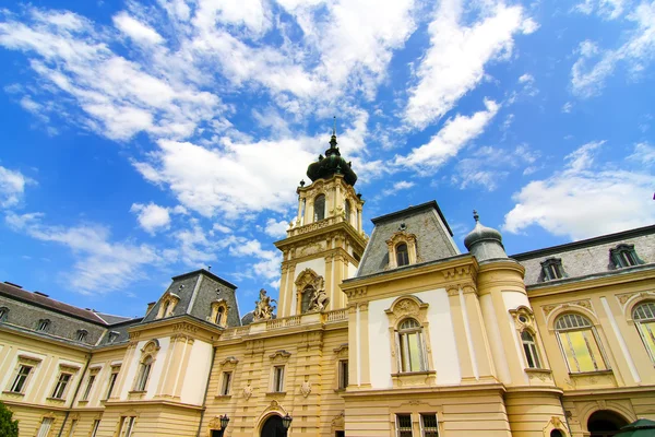 Famoso castillo en Keszthely — Foto de Stock